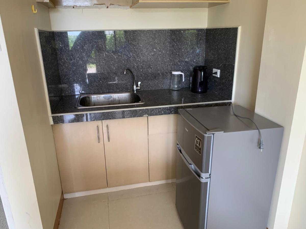 Lee'S Apartment 杜马格特 外观 照片